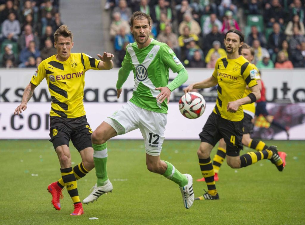 Dost wint met Wolfsburg van Dortmund