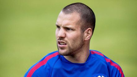 Hiddink hoopt op goed nieuws van Vlaar