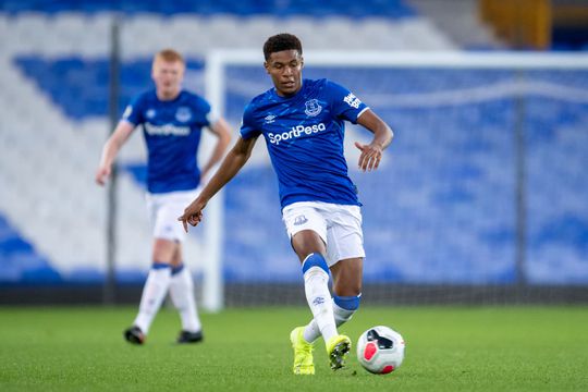 PSV haalt 22-jarige Nathangelo Markelo op bij Everton