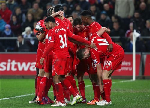 Liverpool houdt United in zicht