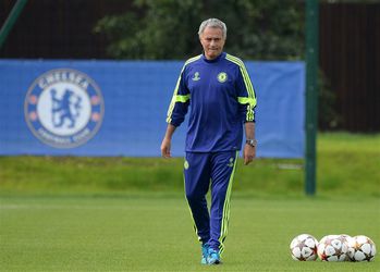 Mourinho: 'Chelsea verre van perfect'