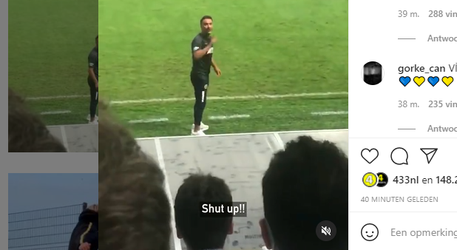 🎥 | 'Shut up!' Fan schreeuwt naar Fenerbahçe-coach: 'Ga 4-4-2 spelen!'