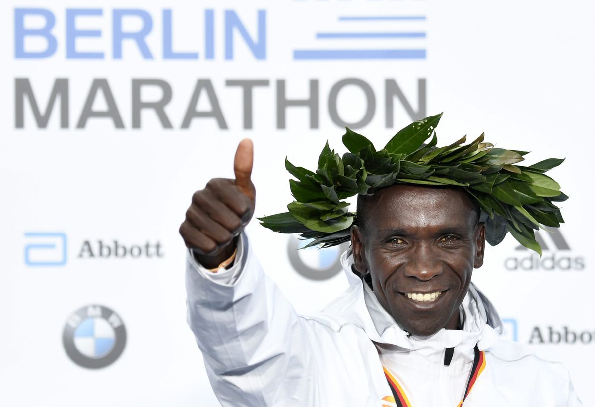 Eliud Kipchoge op weg naar de magische grens van 2 uur