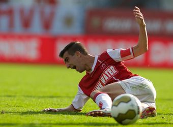 Eerste 3 versterkingen voor Roda JC