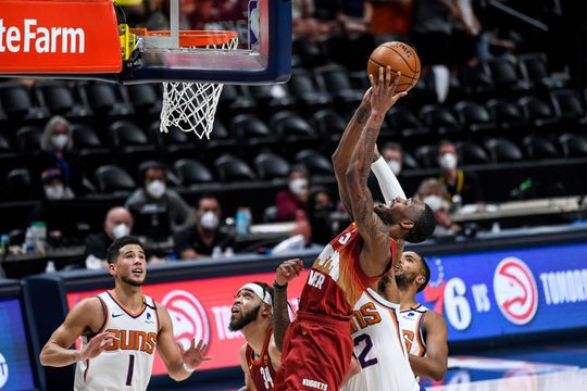 🎥 | Basketballers Phoenix Suns naar finale Western Conference