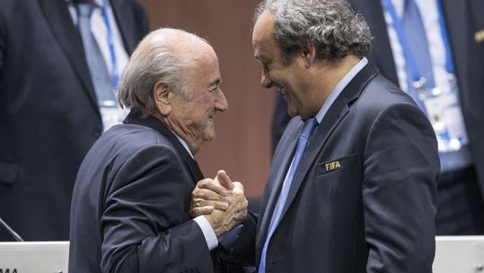 'Broer Blatter onder druk gezet door Platini'