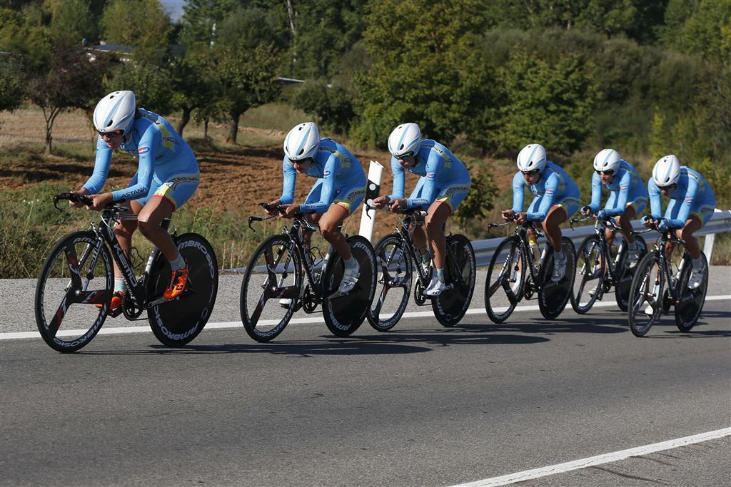 Kritiek op UCI wegens licentie Astana