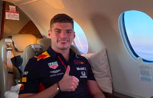 📸 | Max Verstappen geeft privéjet een ZIEKE opknapbeurt