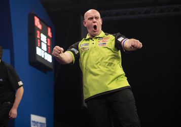 🎥 | Michael van Gerwen moeizaam langs Ian White naar kwartfinale Grand Slam