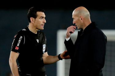 Zidane na knotsgekke VAR-wedstrijd: 'Hier houd ik een bijzonder vreemd gevoel aan over'