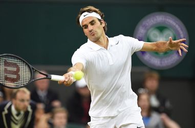 Regen hindert Federer amper