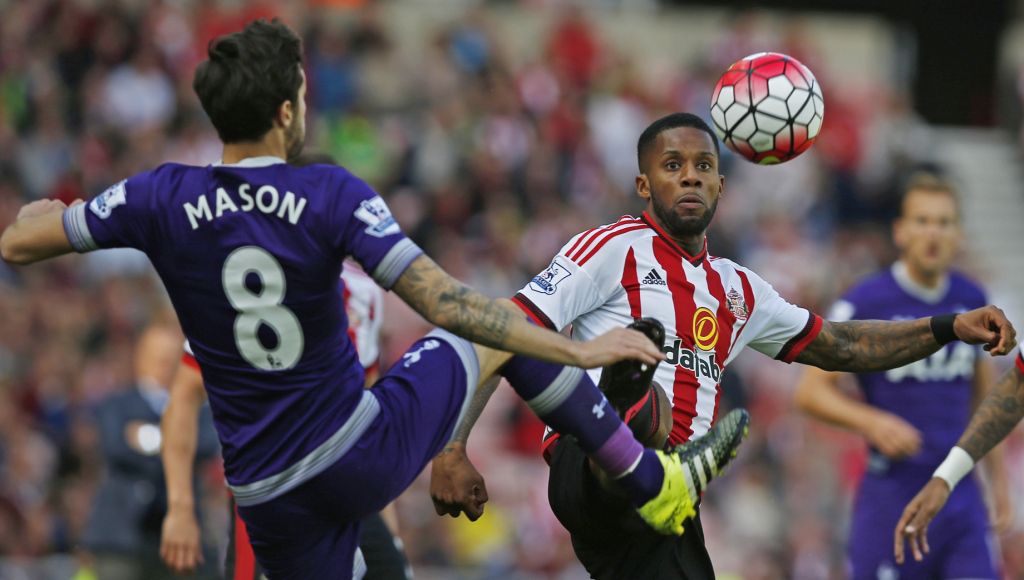 Sunderland gaat vlak voor tijd onderuit tegen de Spurs