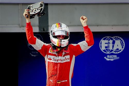 Vettel huilt van geluk