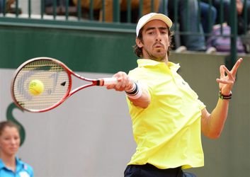 Cuevas houdt Fognini uit finale Umag