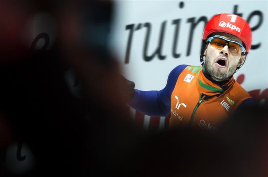 Brons voor shorttrackmannen op aflossing