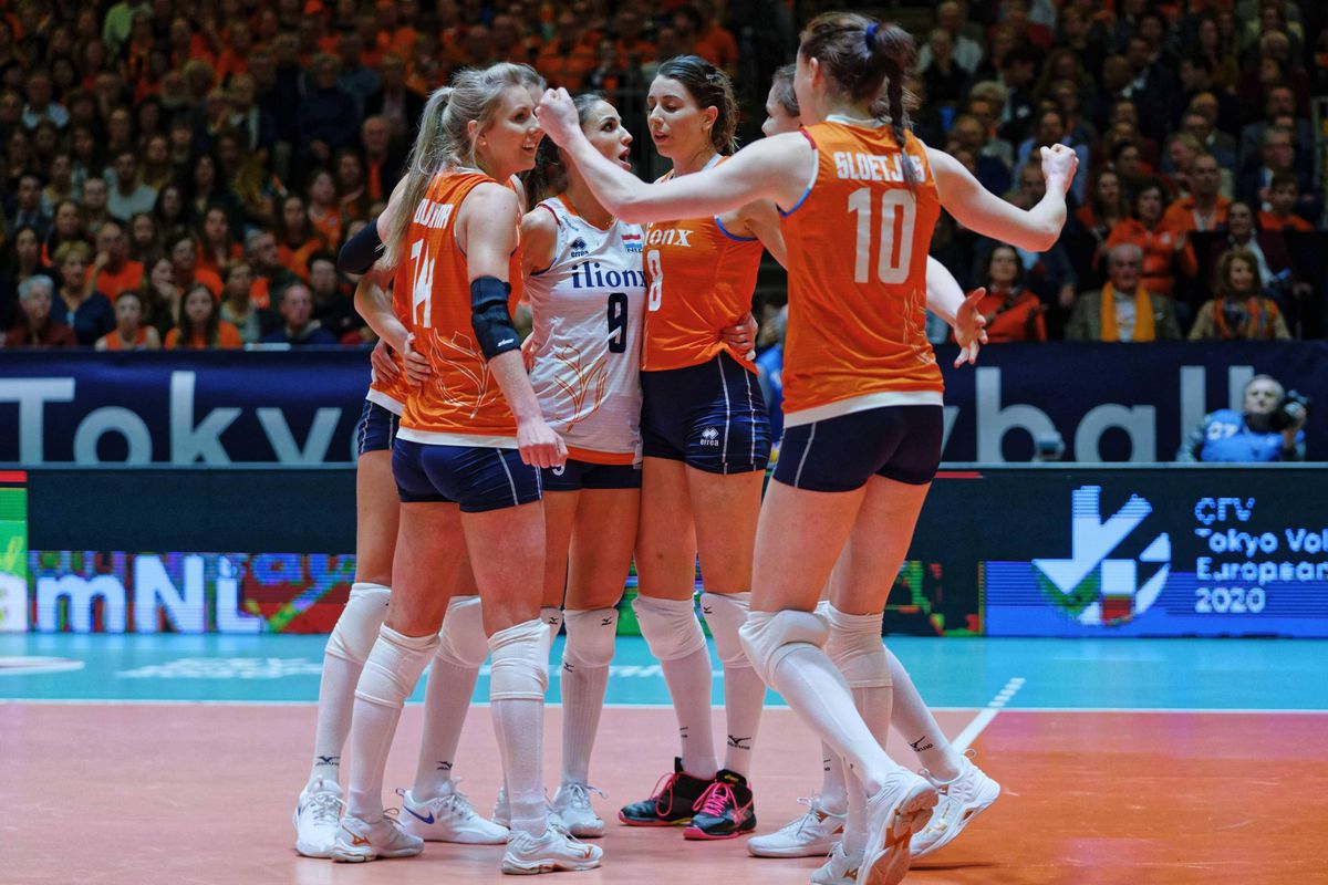 Nederlandse volleybalsters beginnen OKT met lekkere zege op Azerbeidzjan