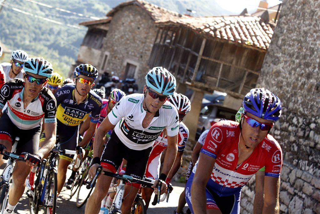 Vuelta van start met ploegentijdrit