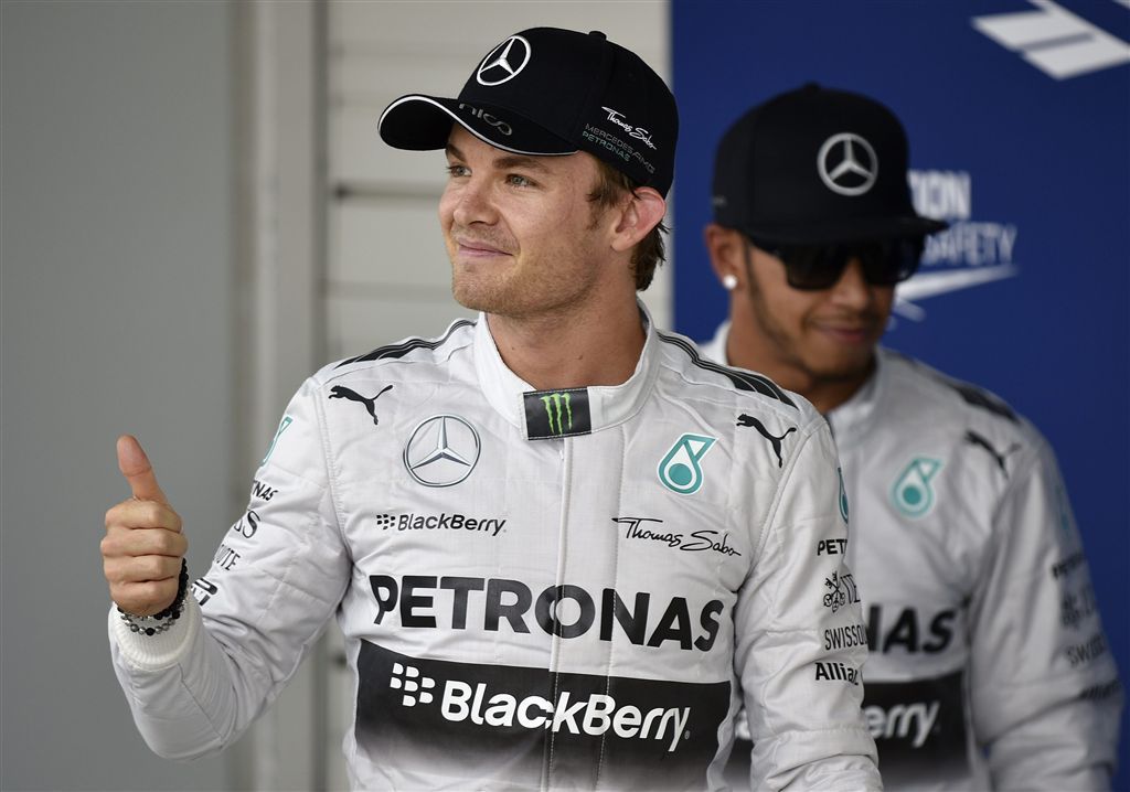 Rosberg en Hamilton zetten titelstrijd voort