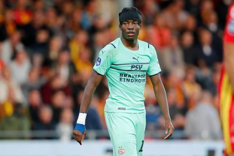 PSV zonder Davy Pröpper, Maxi Romero en Noni Madueke naar Graz