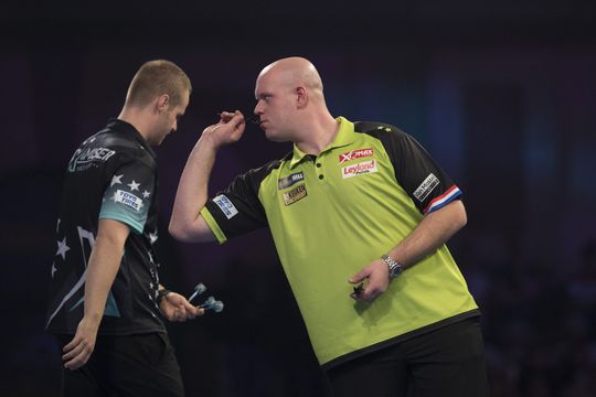 PDC maakt speelschema voor na de kerst bekend: Van Gerwen donderdag weer in actie