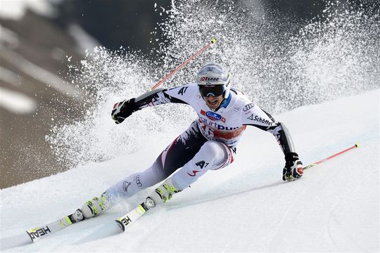 Knieblessure olympisch skikampioen Mayer
