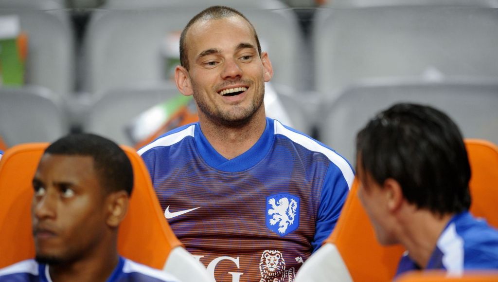 Sneijder loopt in op Van der Sar