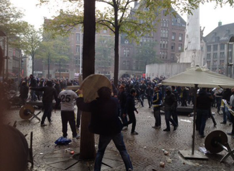 Supporters Fenerbahçe zorgen voor relletjes in centrum Amsterdam
