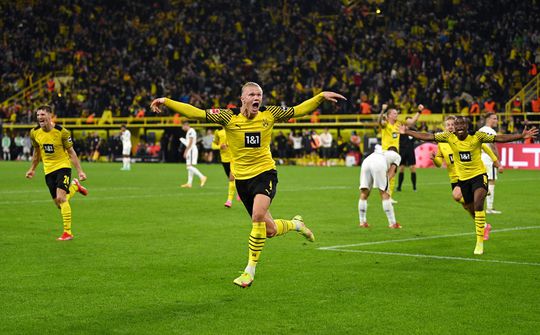 🎥 | Haaland maakt heel Dortmund gek met winnende flipperkastgoal in 91e minuut