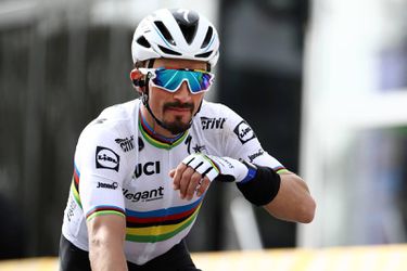 Wereldkampioen Julian Alaphilippe tot eind 2024 bij Deceuninck: 'Logische stap'