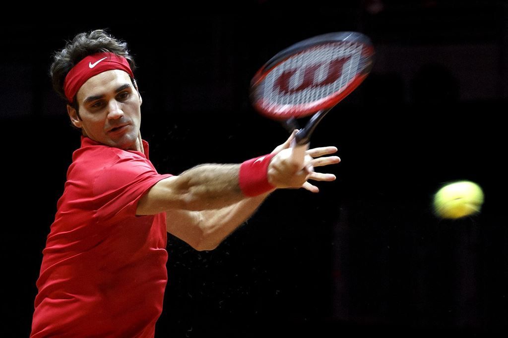 Federer met Davis Cup in illuster rijtje