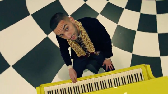 📸 | Dit is het nieuwe thuisshirt van Ziyech bij Chelsea voor volgend seizoen