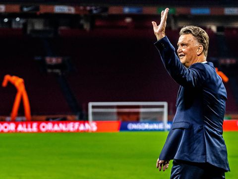 Oranje boven! Nederlands elftal nadert onder Louis van Gaal top 10 van wereldranglijst