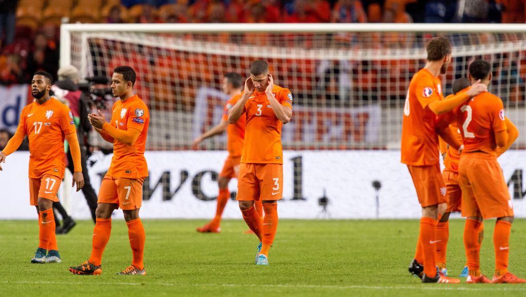 Media genadeloos voor Oranje: enorme wanprestatie