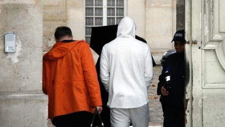 Benzema overgebracht naar justitiepaleis Versailles
