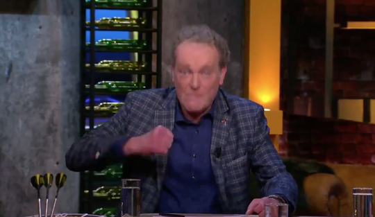 🎥| LOL! Koert Westerman met heerlijke Dirk van Duijvenbode-imitatie 🍆