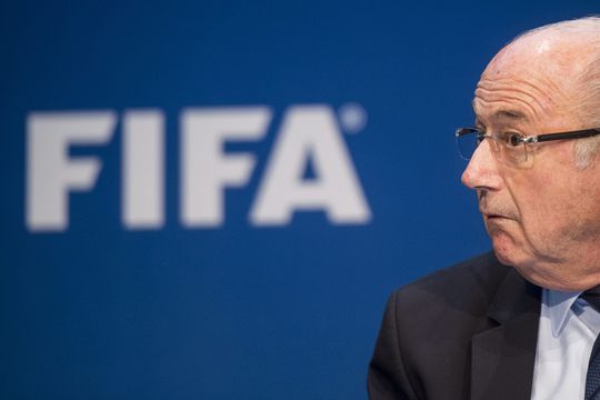 Europese coalitie tegen Blatter spat nu al uiteen