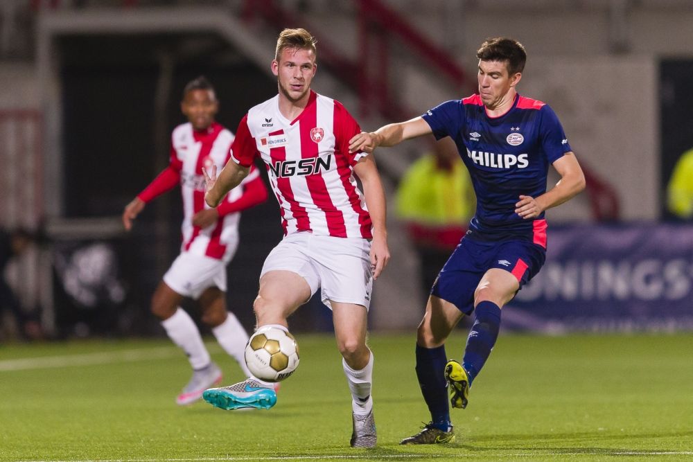 Jong PSV en Oss spelen gelijk