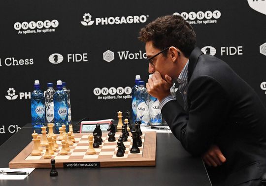 Nek-aan-nek-race om wereldtitel schaken: 2e gelijkspel