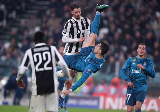Sicke omhaal van Ronaldo gekozen tot mooiste UEFA-doelpunt van vorig seizoen (video)