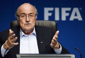 Blatter: 'Dubbele' uitgoals voortaan niet meer in verlenging