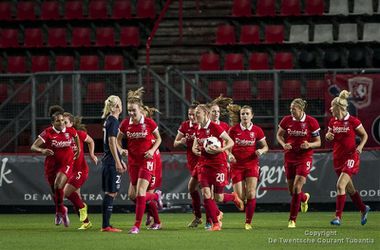 FC Twente trekt handen af van vrouwenvoetbal