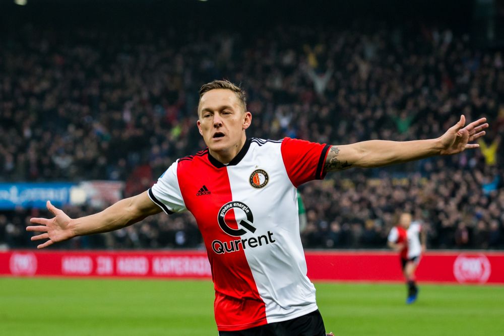 Feyenoord worstelt, maar wint van FC Groningen
