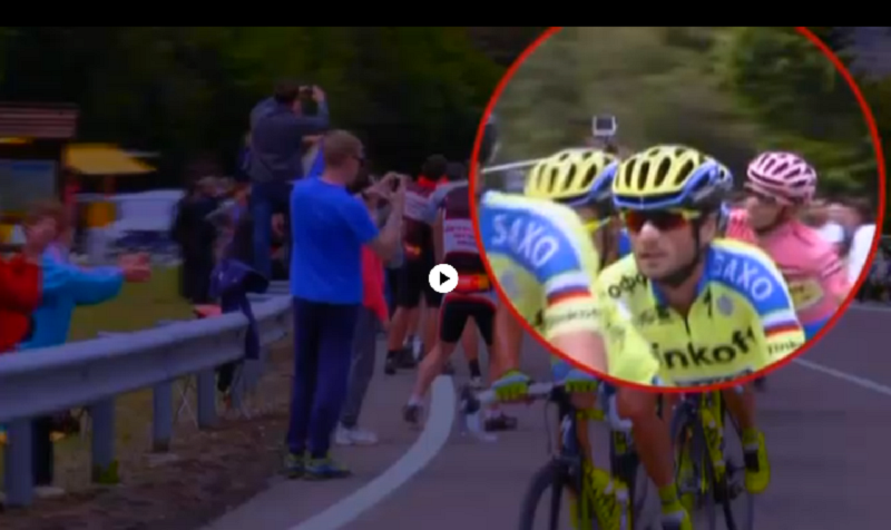 Contador slaat selfiestick uit handen fan