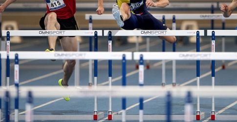 Belgen bouwen teringdure atletiekhal, maar vergeten materiaal te kopen