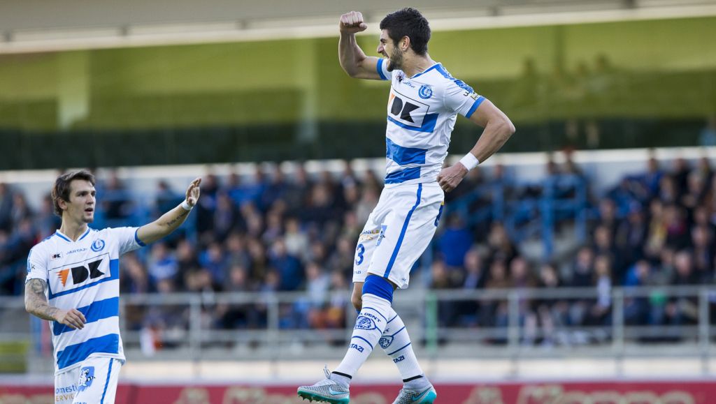 AA Gent wint bij Waasland-Beveren