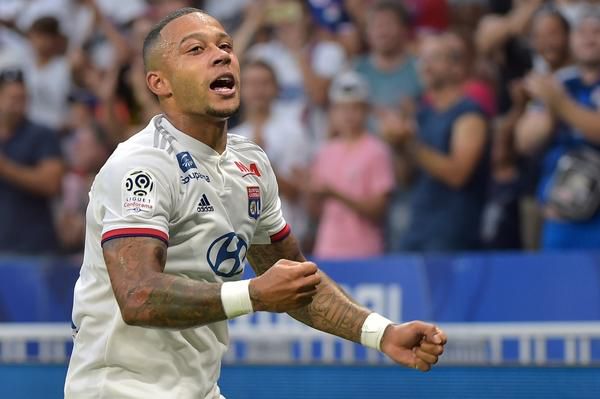 Memphis Depay is terug, en hoe: 4 goals en 4 assists in oefenwedstrijd van Lyon