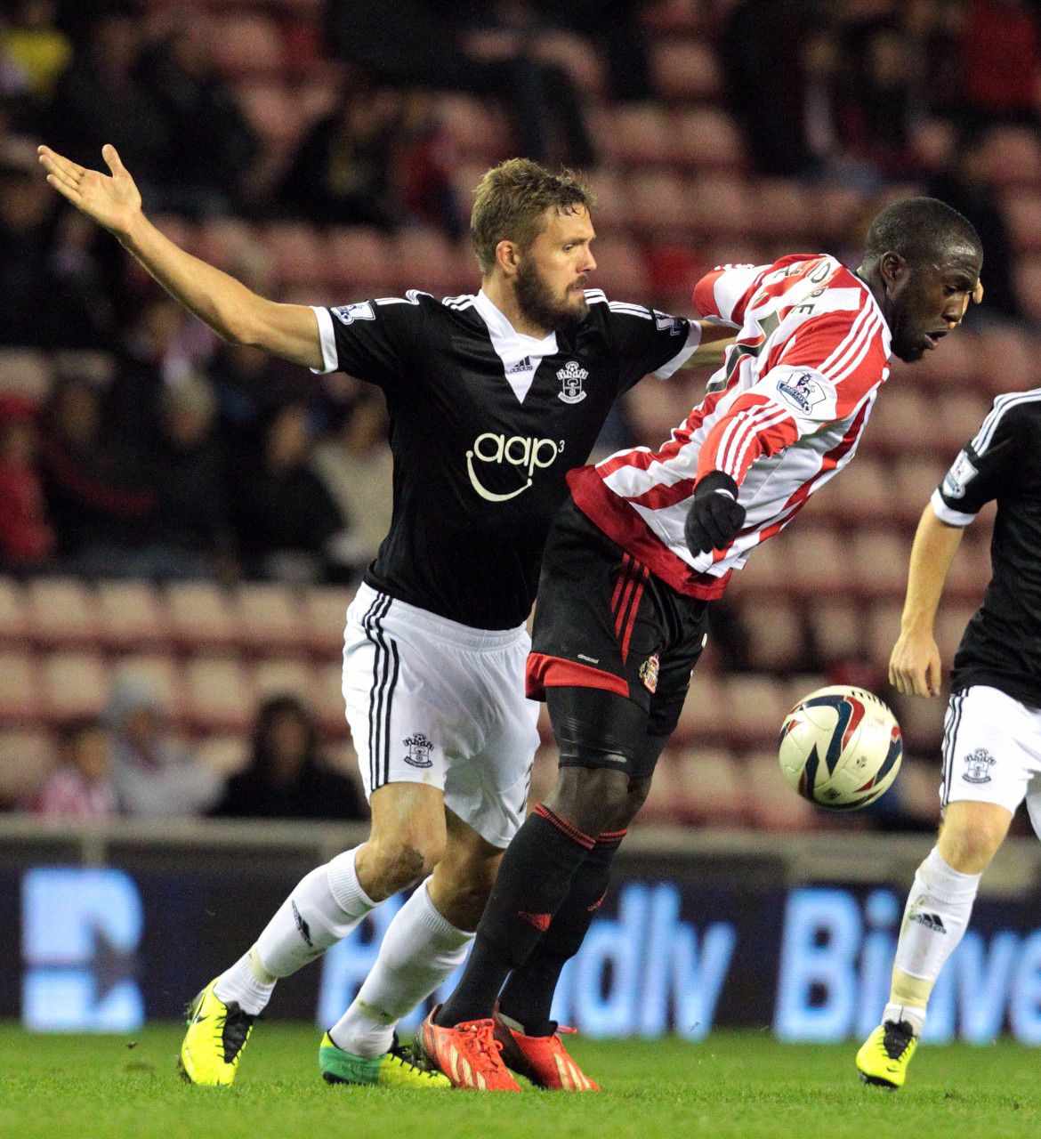 Jos Hooiveld vertrekt transfervrij bij Southampton