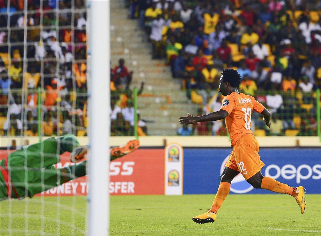 Bony loodst Ivoorkust naar halve finale