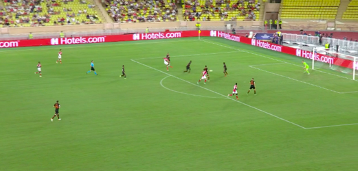 🎥 | Samenvattingen: invaller Myron Boadu raakt de paal voor Monaco tegen Shakhtar