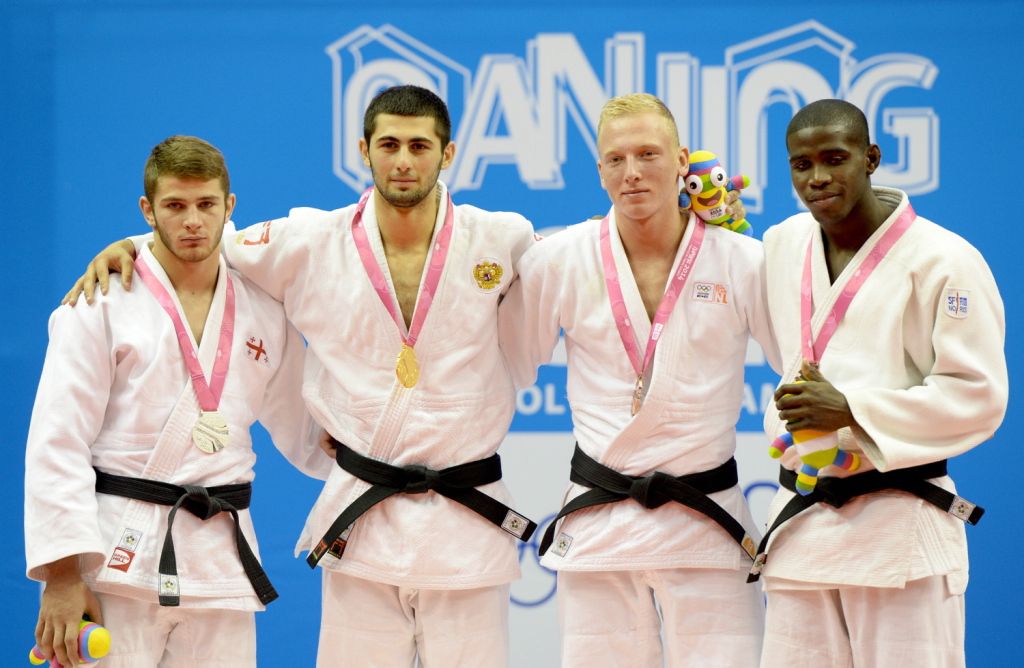 Judoka De Wit verrast met brons in Zagreb